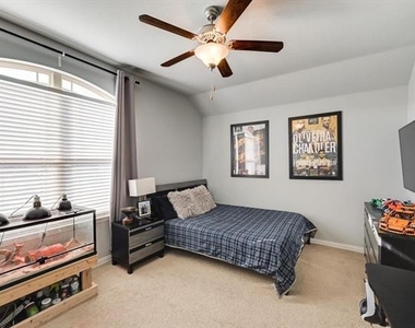 5201 Texana Drive - Photo Thumbnail 14