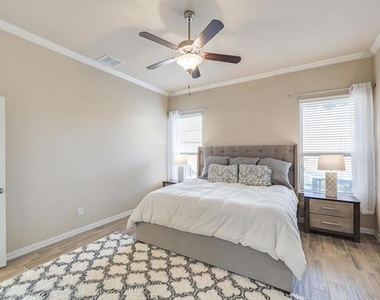5201 Texana Drive - Photo Thumbnail 15