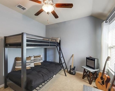 5201 Texana Drive - Photo Thumbnail 12