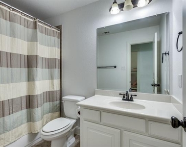 13225 Courtney Drive - Photo Thumbnail 29