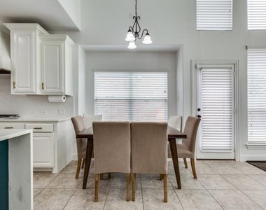 13225 Courtney Drive - Photo Thumbnail 24