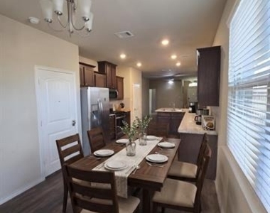 2157 Olivereta Drive - Photo Thumbnail 3