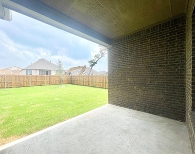 3002 Pronghorn Drive - Photo Thumbnail 24