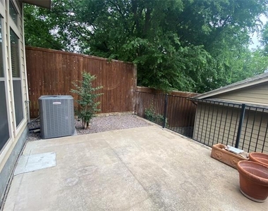 2410 Knight Street - Photo Thumbnail 23