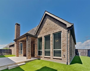 729 Royal Minister Boulevard - Photo Thumbnail 20