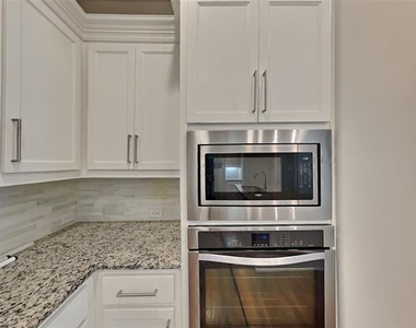 729 Royal Minister Boulevard - Photo Thumbnail 6