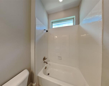 729 Royal Minister Boulevard - Photo Thumbnail 15