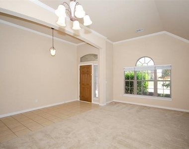 907 Mustang Ridge Drive - Photo Thumbnail 1