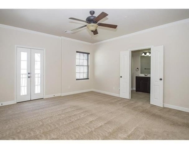 1821 Cortez Lane - Photo Thumbnail 3