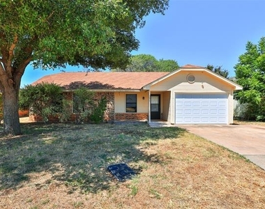 3674 Radcliff Road - Photo Thumbnail 1