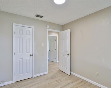 3674 Radcliff Road - Photo Thumbnail 21