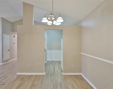 3674 Radcliff Road - Photo Thumbnail 12
