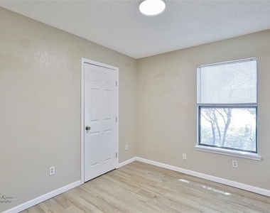 3674 Radcliff Road - Photo Thumbnail 23
