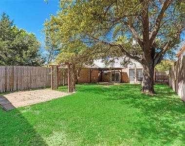5832 Mossbrook Trail - Photo Thumbnail 28