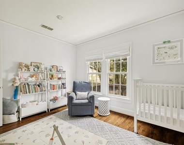 4352 Livingston Avenue - Photo Thumbnail 23