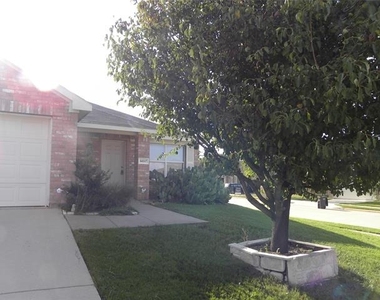 14117 Playa Trail - Photo Thumbnail 4