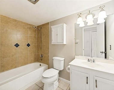 530 Hightrail Drive - Photo Thumbnail 10