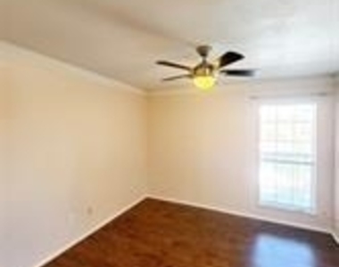 18333 Roehampton Drive - Photo Thumbnail 2