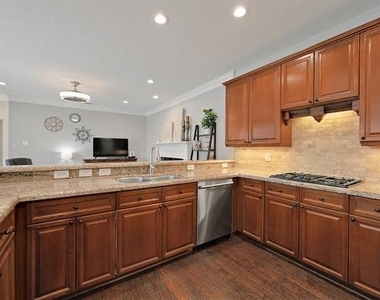 7507 Aberdon Road - Photo Thumbnail 10