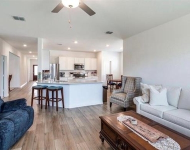 8424 Gray Squirrel Lane - Photo Thumbnail 2