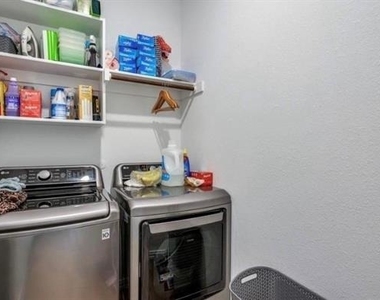 8424 Gray Squirrel Lane - Photo Thumbnail 12