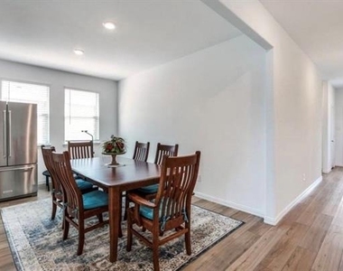 8424 Gray Squirrel Lane - Photo Thumbnail 1
