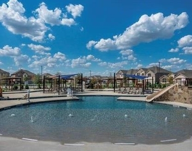 8424 Gray Squirrel Lane - Photo Thumbnail 20
