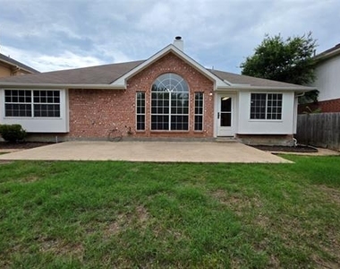 1268 Topeka Drive - Photo Thumbnail 31