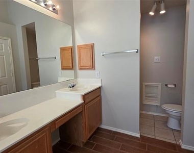 1268 Topeka Drive - Photo Thumbnail 17