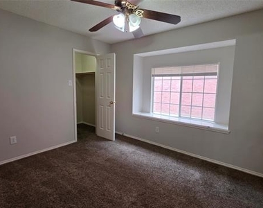 1268 Topeka Drive - Photo Thumbnail 25