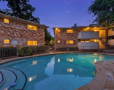 7812 Royal Lane - Photo Thumbnail 35