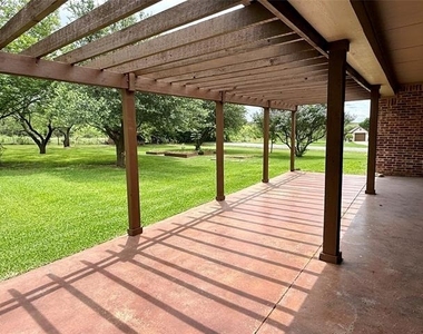 102 Aledo Pointe Drive - Photo Thumbnail 29