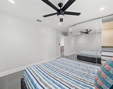 15276 Harrison Road - Photo Thumbnail 16