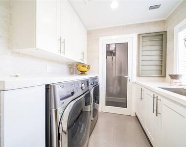 15276 Harrison Road - Photo Thumbnail 12