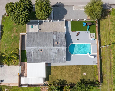 15276 Harrison Road - Photo Thumbnail 7