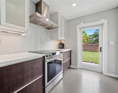 15276 Harrison Road - Photo Thumbnail 22
