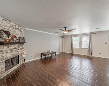 337 Snapdragon Court - Photo Thumbnail 16