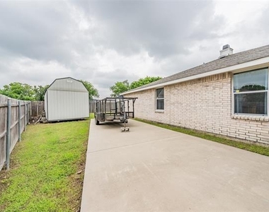 337 Snapdragon Court - Photo Thumbnail 37