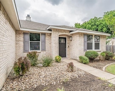 337 Snapdragon Court - Photo Thumbnail 3
