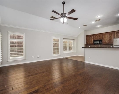 14900 Frisco Ranch Drive - Photo Thumbnail 8