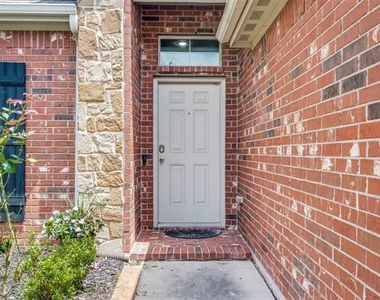 14900 Frisco Ranch Drive - Photo Thumbnail 1
