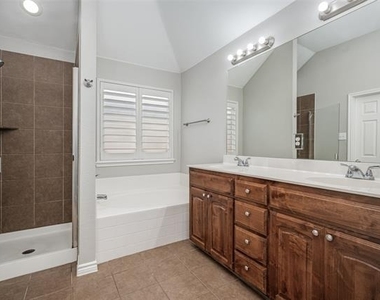 14900 Frisco Ranch Drive - Photo Thumbnail 15