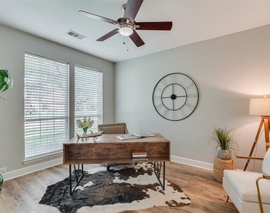 4411 Voyager Drive - Photo Thumbnail 19