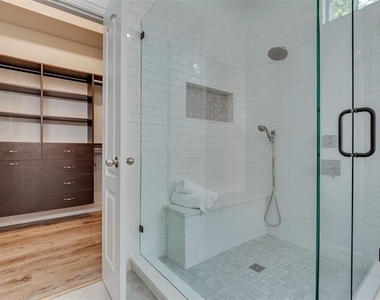4411 Voyager Drive - Photo Thumbnail 27