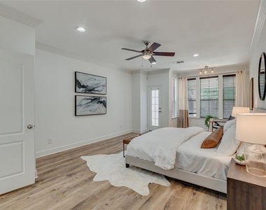 4411 Voyager Drive - Photo Thumbnail 21