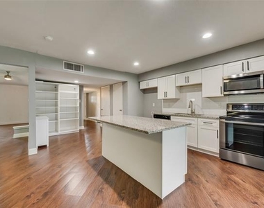 4924 Wagner Drive - Photo Thumbnail 9