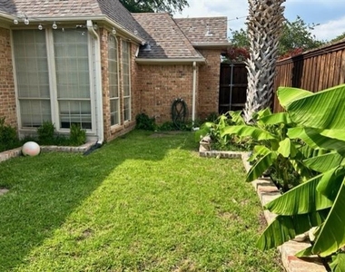 3112 Ipswich Drive - Photo Thumbnail 3