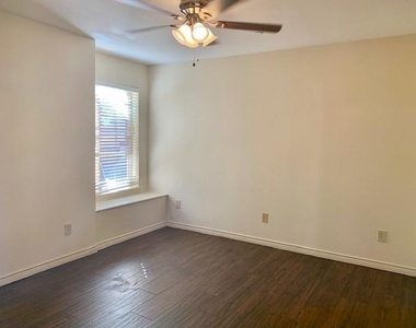 3112 Ipswich Drive - Photo Thumbnail 29