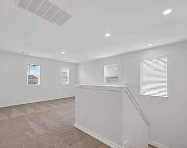 1567 Dukeswood Drive - Photo Thumbnail 12