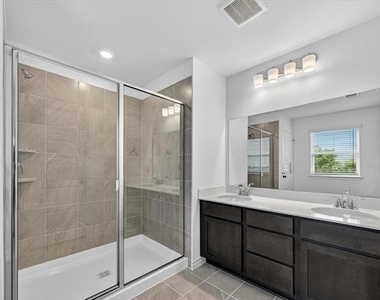 1567 Dukeswood Drive - Photo Thumbnail 5